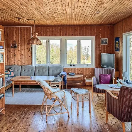 Holiday home 4 Bedroom In Bjoa *