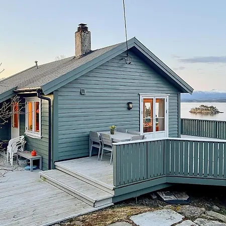 Holiday home 4 Bedroom In Bjoa