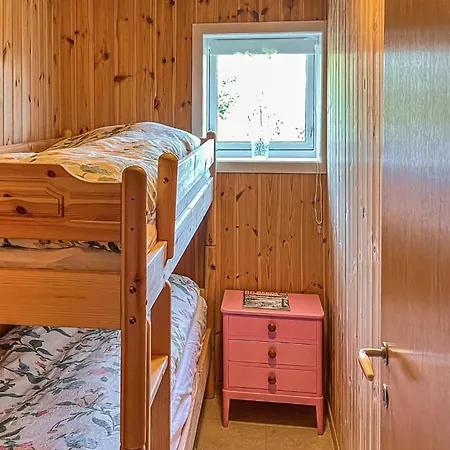Holiday home 4 Bedroom Lovely In Bjoa Utbjoa